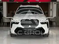 2023 BMW X7
