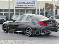 2023 BMW 530