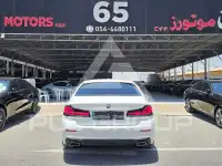 2023 BMW 520