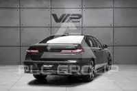 2023 BMW 740