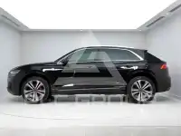 2023 Audi Q8