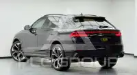 2023 Audi RSQ8