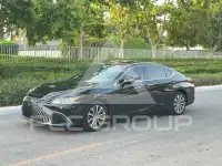 2023 Lexus ES350