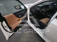 2023 Lexus ES300