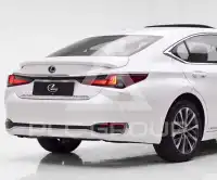 2023 Lexus ES300