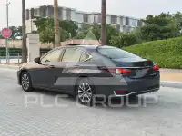 2023 Lexus ES300