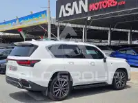 2023 Lexus LX600