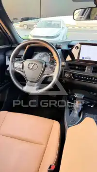2023 Lexus UX