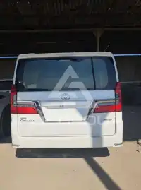 2023 Toyota Granvia