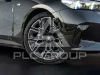 2024 BMW 520
