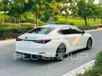 2024 Lexus ES350