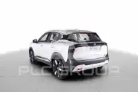 2025 Nissan KICKS
