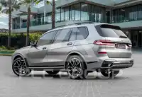 2025 BMW X7