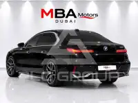 2025 BMW 740