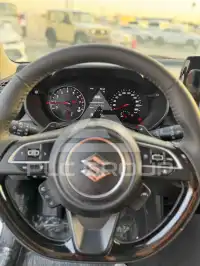 2025 Suzuki SWIFT