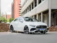 2025 Mercedes Benz 