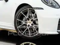 2025 Porsche 911