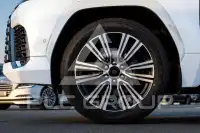 2025 Lexus LX700h