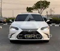 2025 Lexus ES350