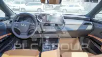 2025 Lexus ES300