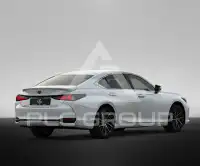 2025 Lexus ES300