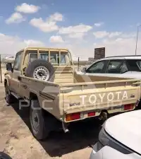 2025 Toyota LAND CRUISER