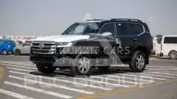 2025 Toyota LAND CRUISER
