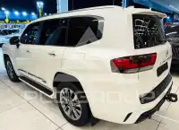 2025 Toyota LAND CRUISER