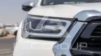 2025 Toyota Hilux