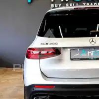 2025 Mercedes Benz GLB 200