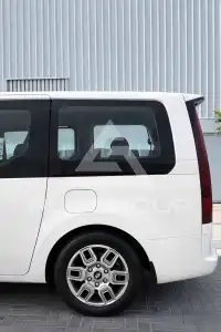 2025 Hyundai Staria