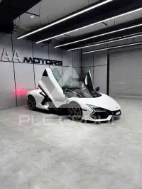 2025 Lamborghini Revuelto