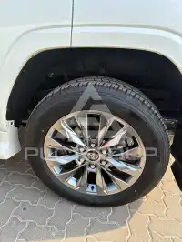 2026 Toyota LAND CRUISER