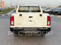 2027 Mitsubishi L200