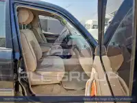 2000 Lexus LX470