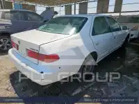 2000 Toyota CAMRY