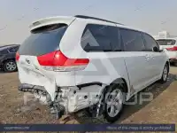 2011 Toyota SIENNA