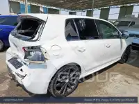 2013 Volkswagen GOLF