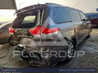2014 Toyota SIENNA