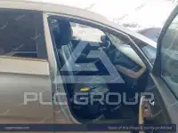 2014 KIA Carens
