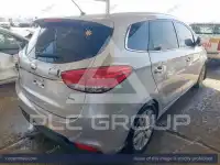 2014 KIA Carens