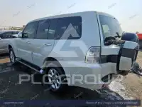 2017 Mitsubishi PAJARO