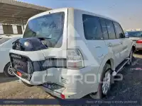 2017 Mitsubishi PAJARO