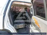 2017 Cadillac ESCALADE