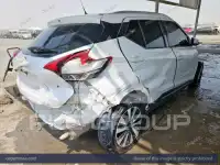 2019 Nissan KICKS