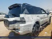 2020 Mitsubishi PAJARO