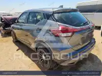 2021 Nissan KICKS