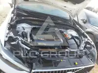 2022 Volvo XC60