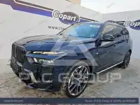 2023 BMW X7