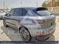 2023 Porsche CAYENNE